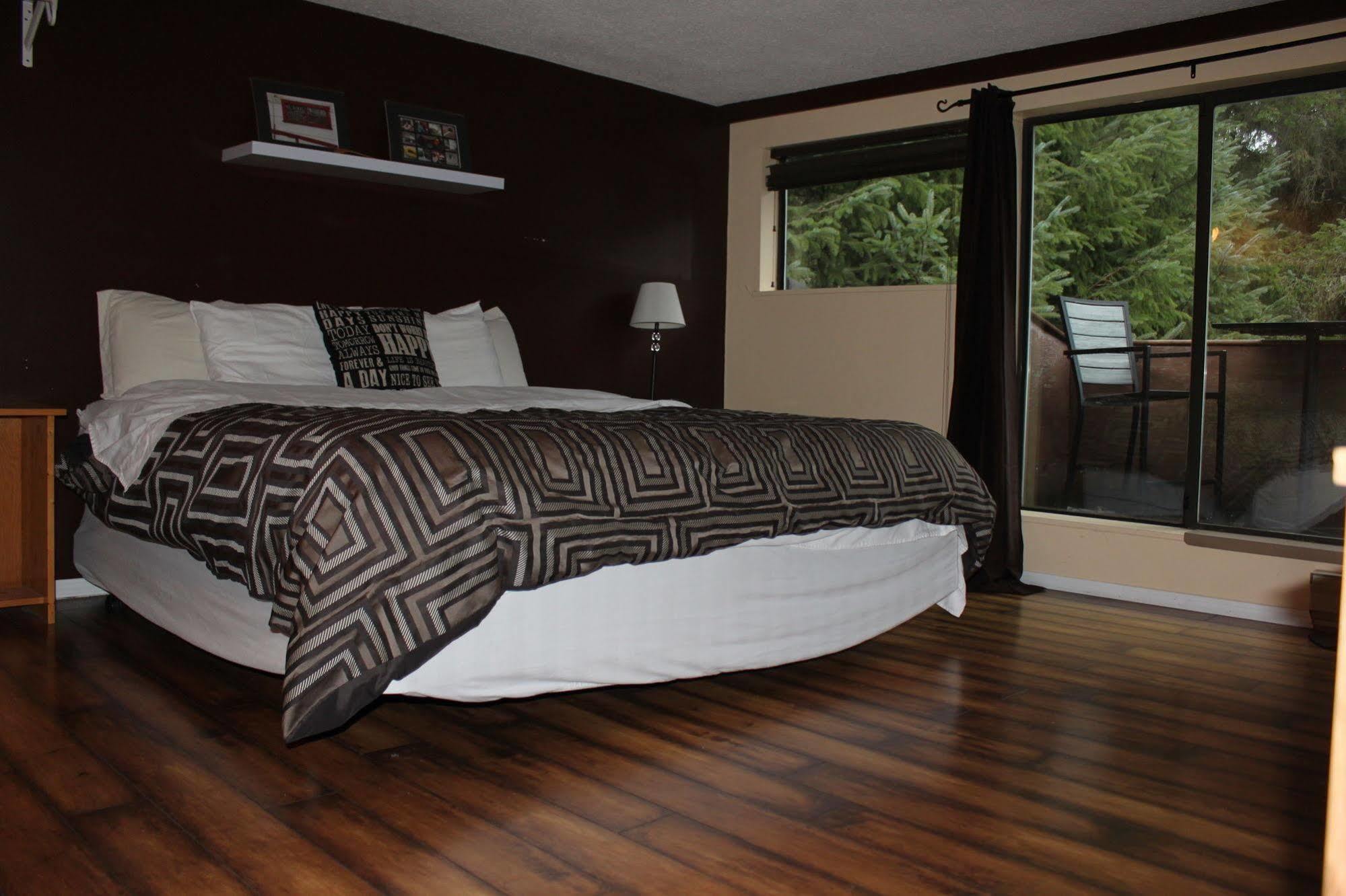 Tall Trees Bed & Breakfast Prince Rupert Exteriör bild